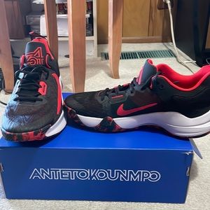 Nike Giannis Antetokounmpo Immortality 2 Black Red Basketball shoes Trainers 11